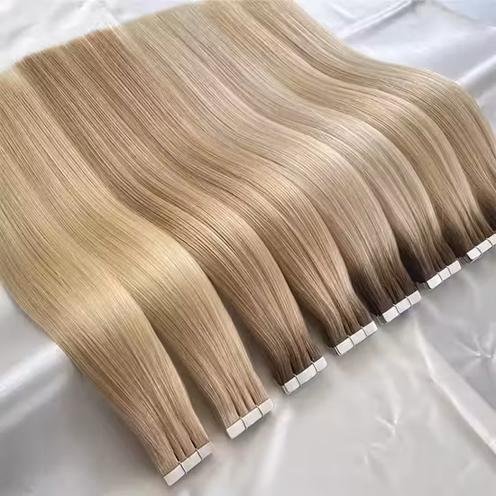 Nastro europeo per capelli umani russi a doppia trafilatura Nastro Remy naturale di alta qualità nell'estensione dei capelli